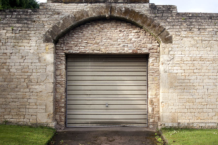Photo 06600: New, light yellow garage door 
