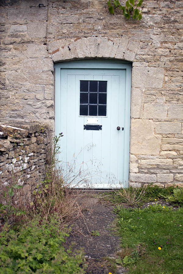 Photo 06641: Wide, panelled, white door with door light