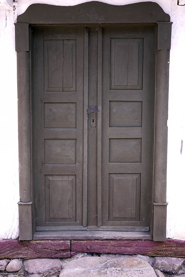 Photo 08598: Panelled, brown double door with top window