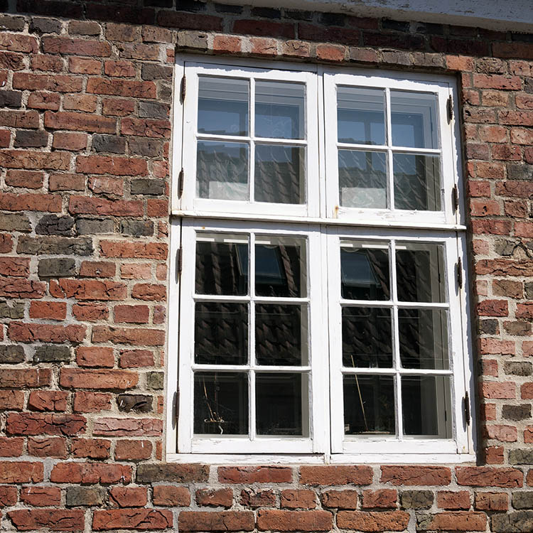 Photo 08659: White window with four frames