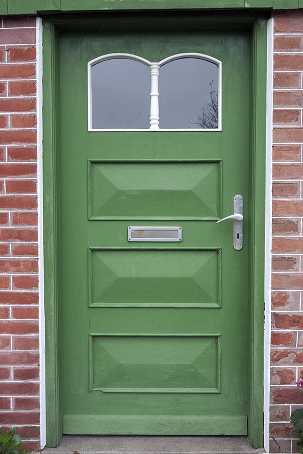 Photo 09887: Panelled, green door with S�nderho door light