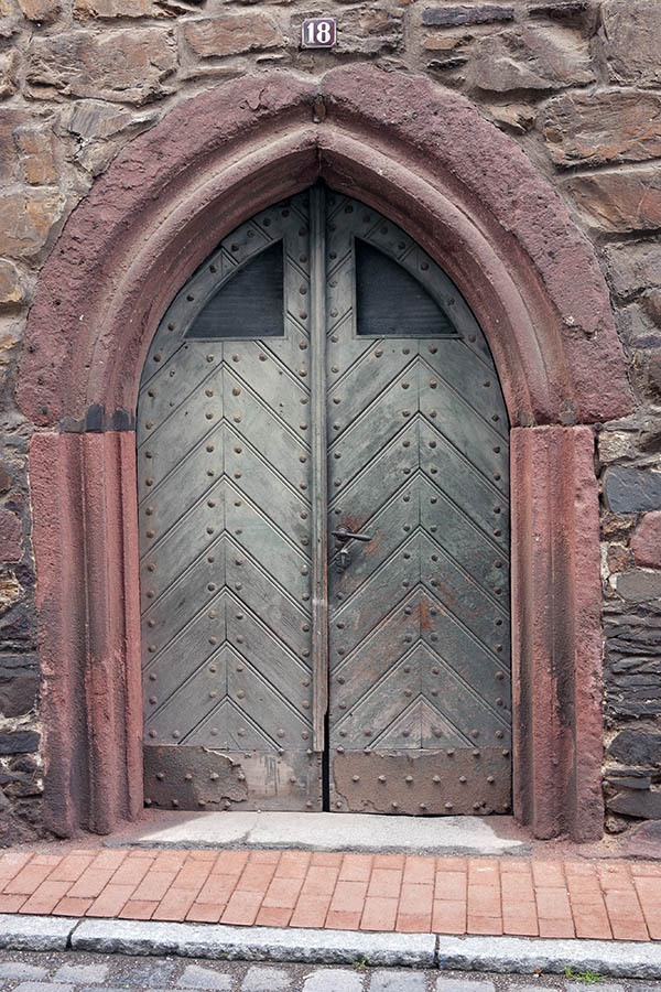 Photo 12467: Decayed, formed, light green double door made of planks