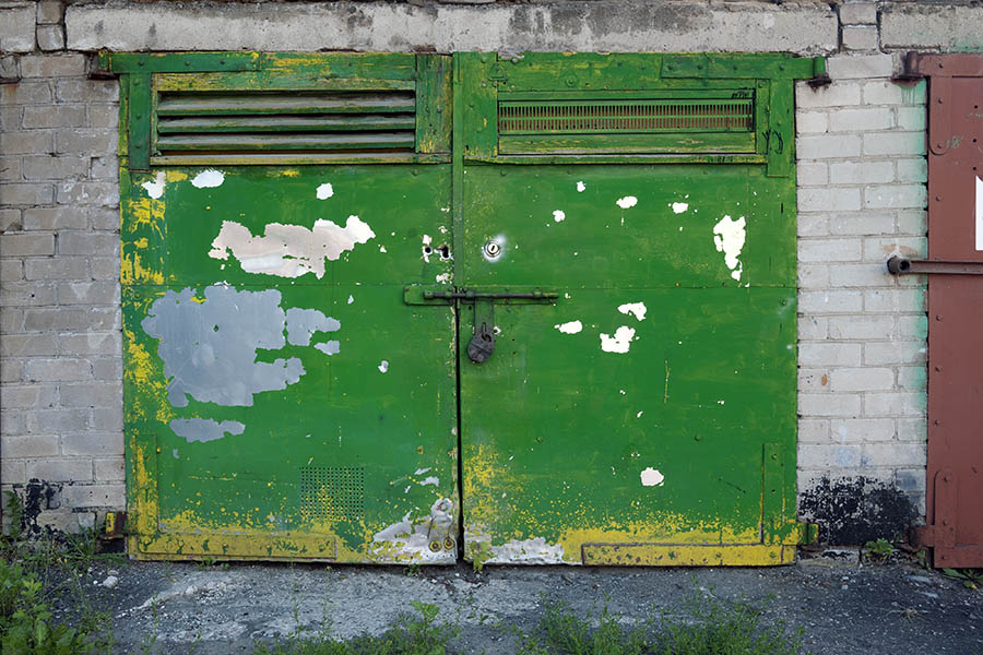 Photo 13018: Worn, green and yellow metal gate