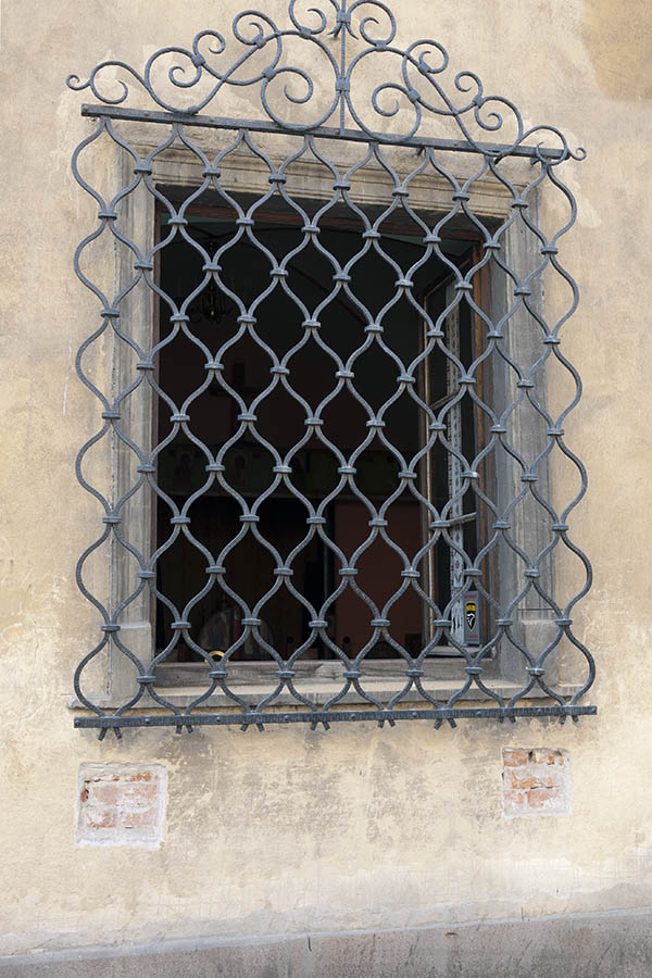 Photo 13489: Grey, barred window