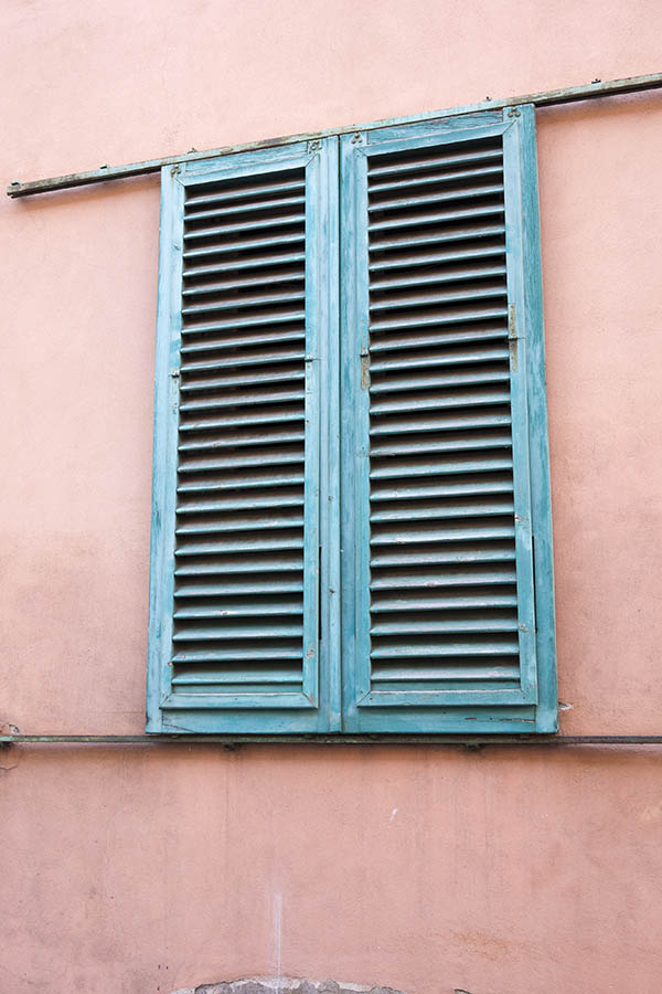 Photo 14794: Light blue shutters