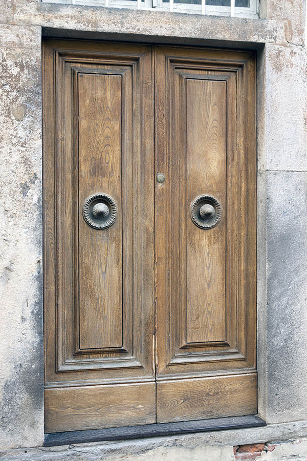 Photo 14830: Panelled, oiled, brown double door