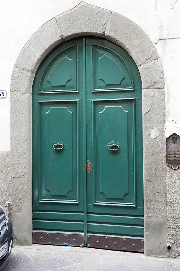 Photo 14873: Formed, panelled, green double door 