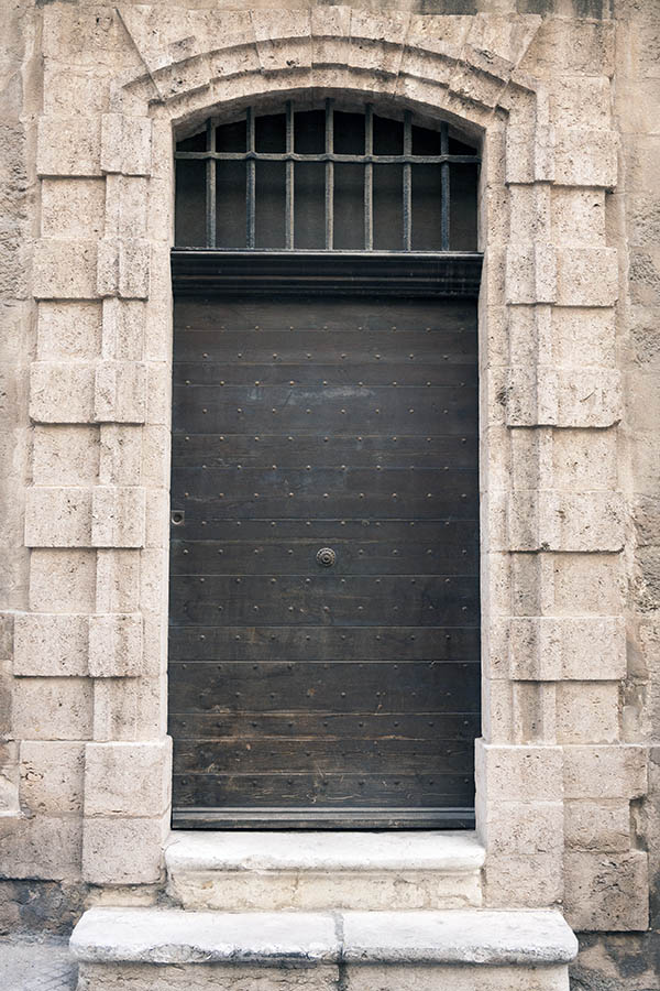 Photo 15248: Oiled door made of planks with barred fan light