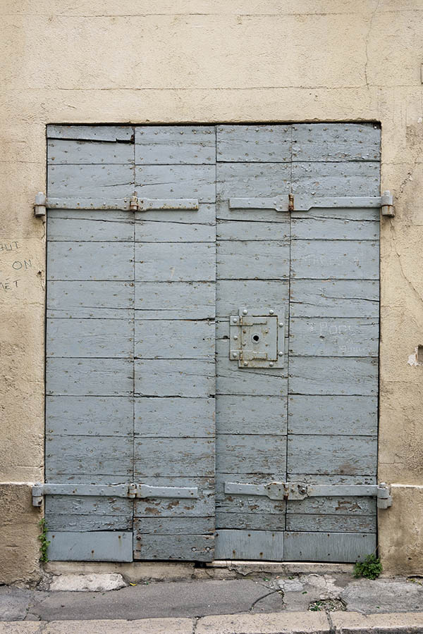 Photo 15364: Worn, grey folding double door made of planks