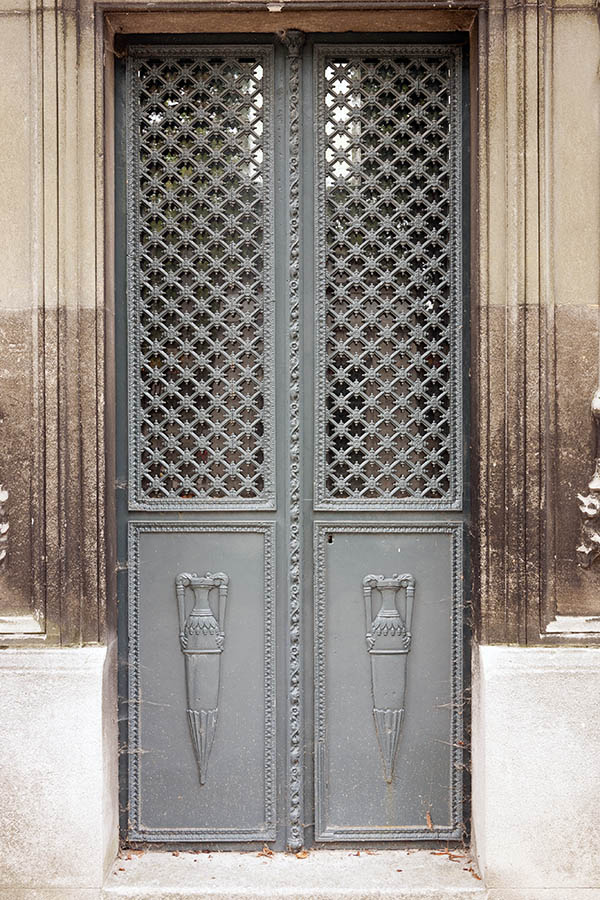 Photo 15608: Grey cast iron double door with latticed door lights