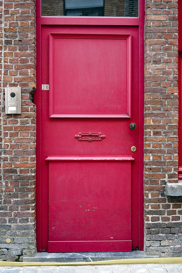 Photo 15796: Panelled, purple door with top window