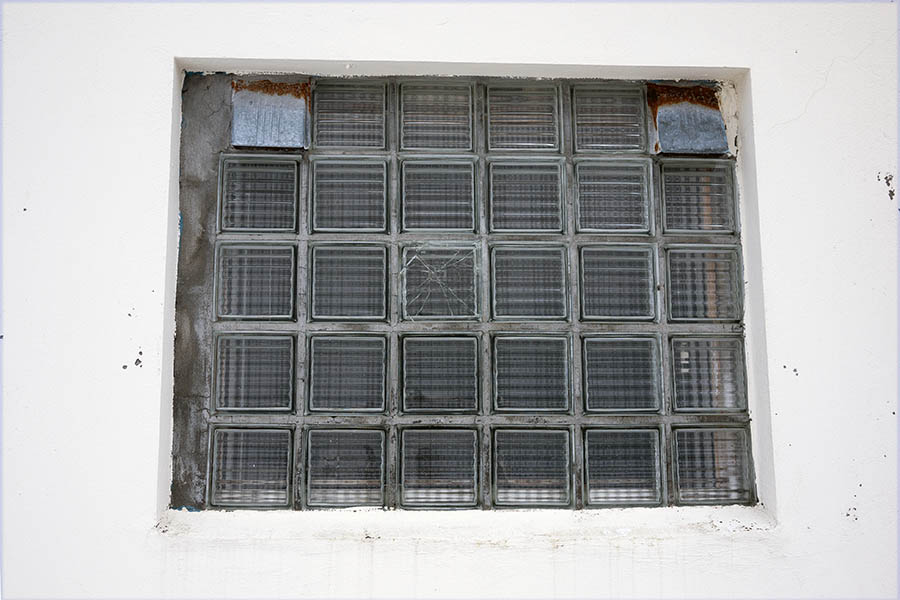 Photo 17026: White window made of 30 glass tiles