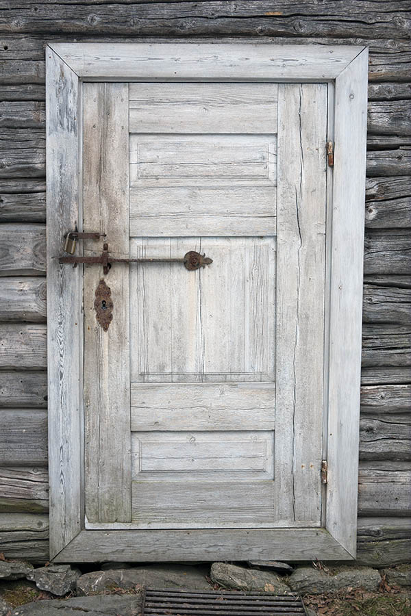 Photo 17285: Worn, panelled, white door