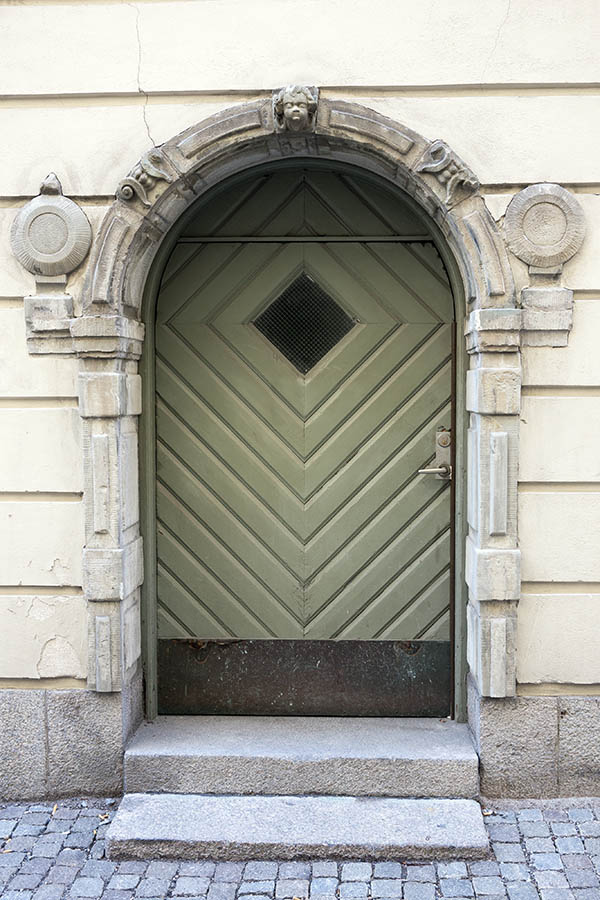 Photo 17780: Formed, light green door 