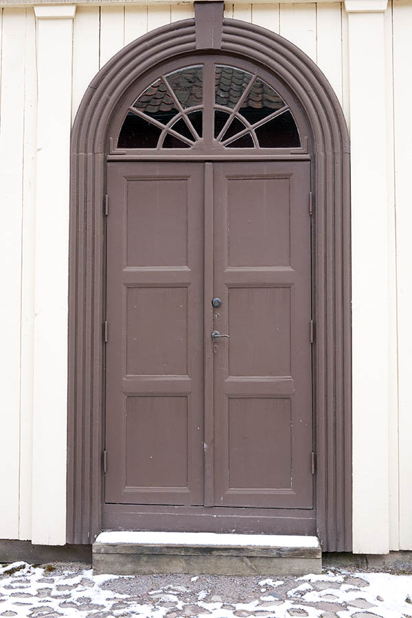 Photo 18186: Panelled, brown double door with fan light and wooden pilaster