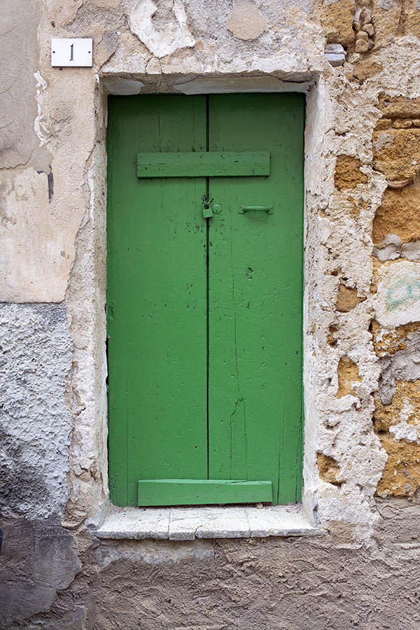 Photo 24474: Green trapdoor made of boards