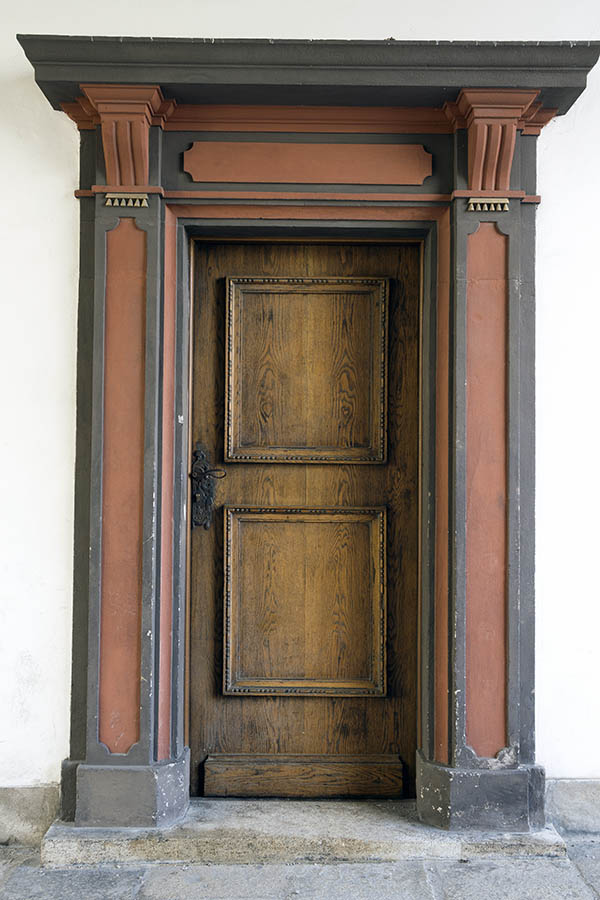 Photo 24918: Panelled, lacquered, carved door