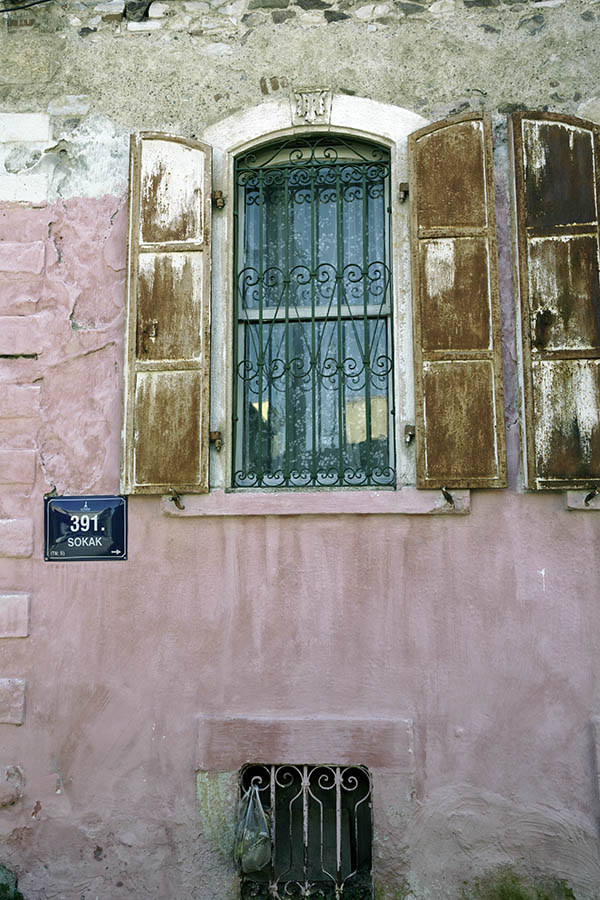Photo 26528: Formed, latticed, white window with lattice