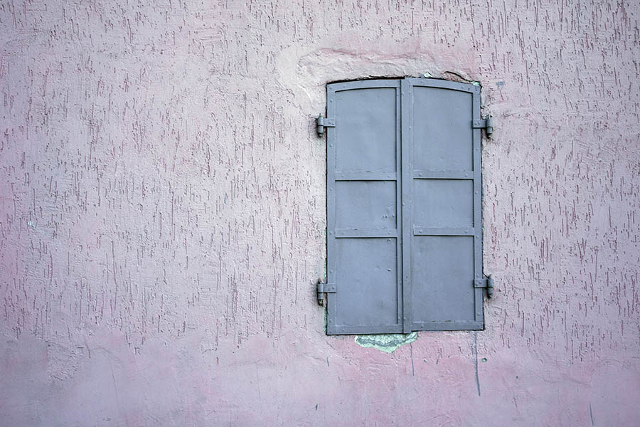 Photo 26571: Formed, grey, double shutters