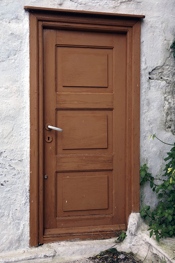 Photo 26714: Brown, panelled door
