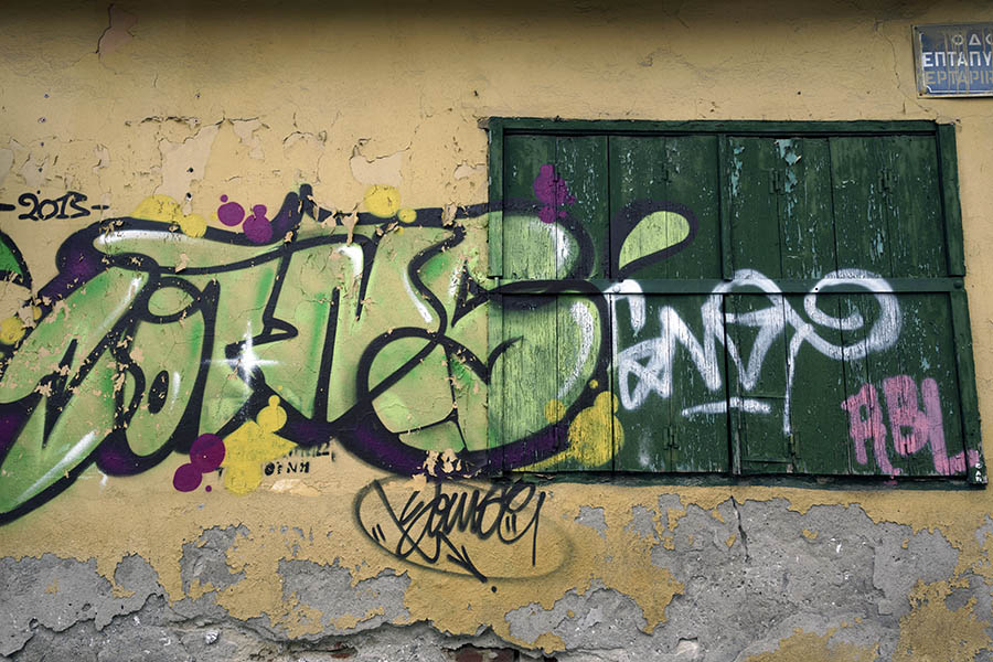 Photo 26915: Window with dark green shutters