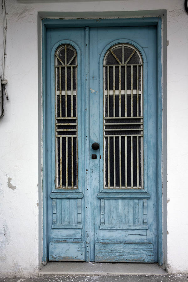 Photo 26922: Light blue, panelled door with sidepiece, formed door lights and lattice