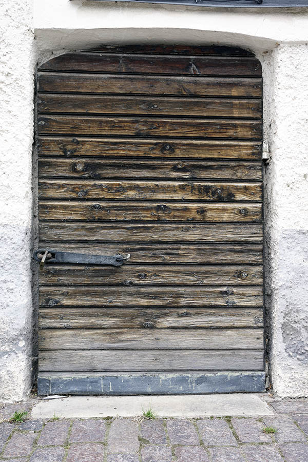 Photo 26964: Worn, oiled and unpainted trapdoor of boards