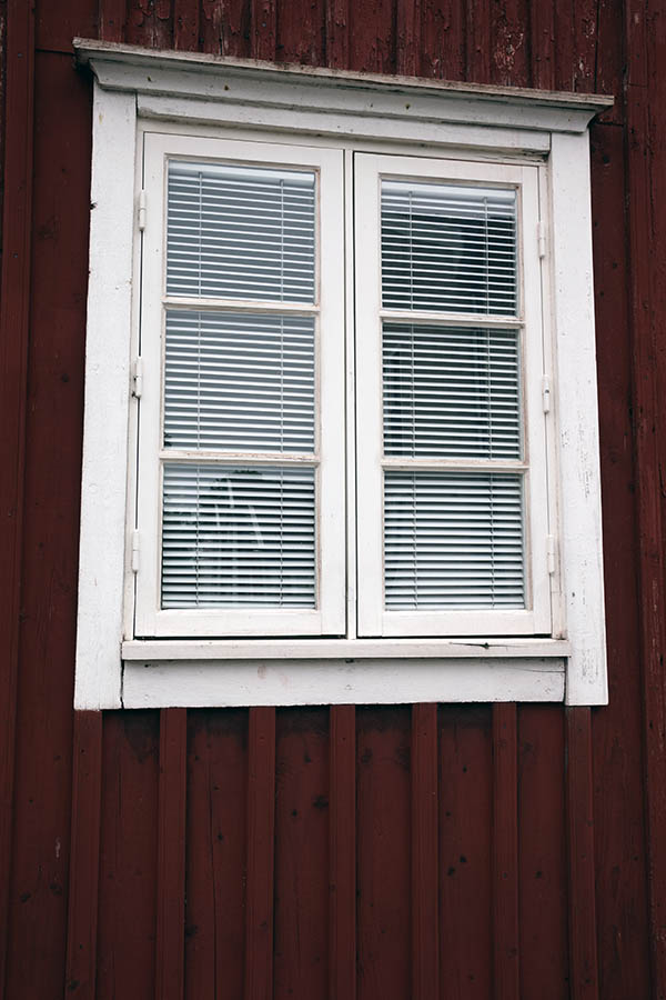 Photo 27015: White window with two frames and six panes