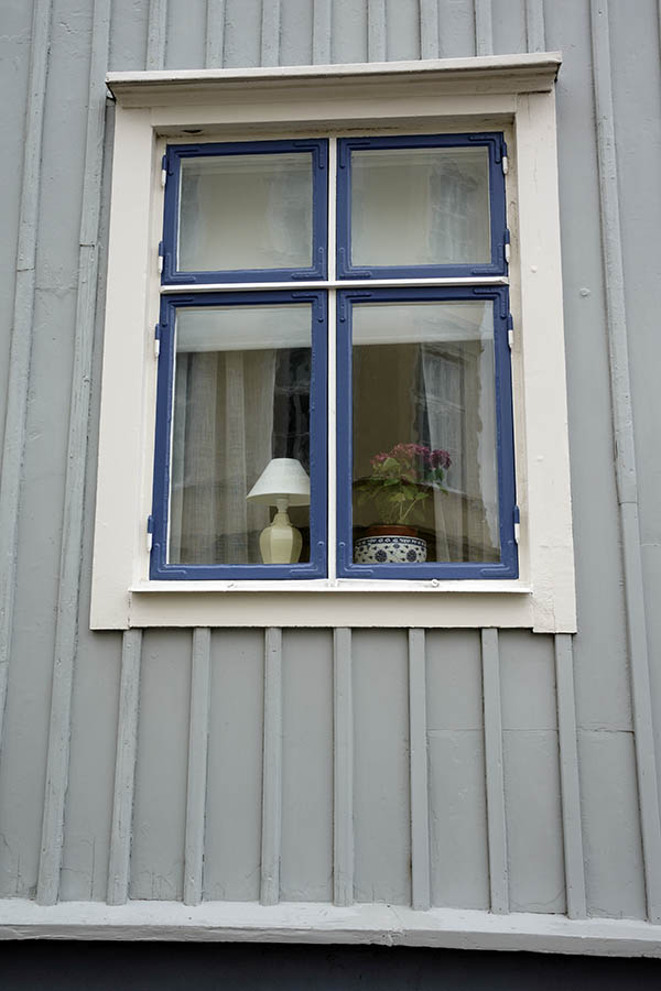Photo 27021: Blue and white window with four frames