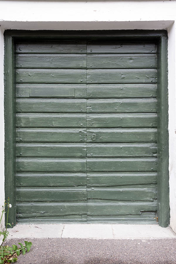 Photo 27046: Green trapdoor of boards