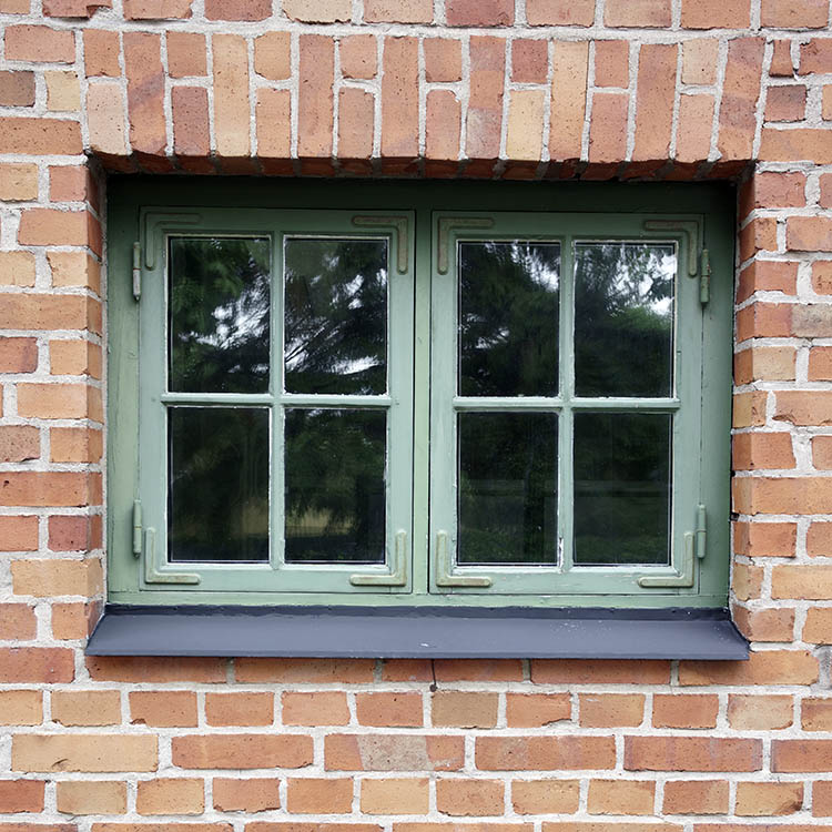 Photo 27058: Little, light green window with two frames and eight panes