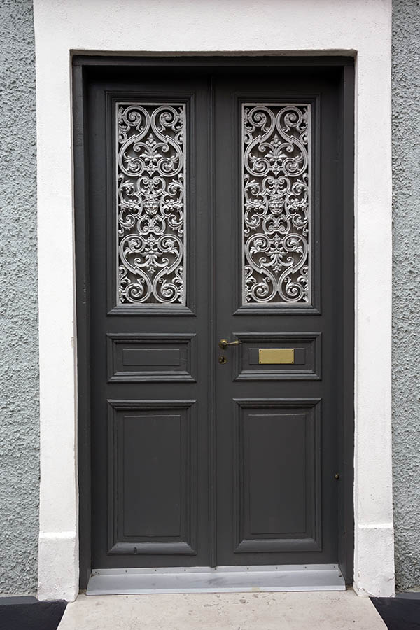 Photo 27133: Panelled, grey double door with white lattice