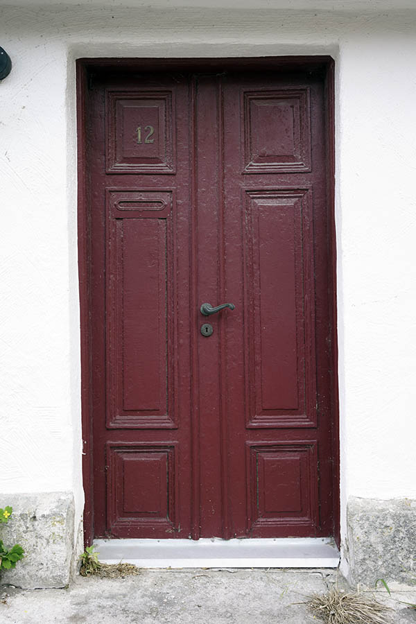 Photo 27297: Purple, panelled, double door