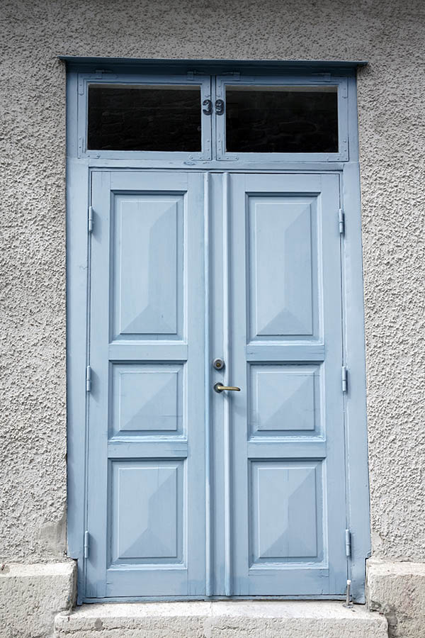 Photo 27300: Light blue, panelled double door with top window
