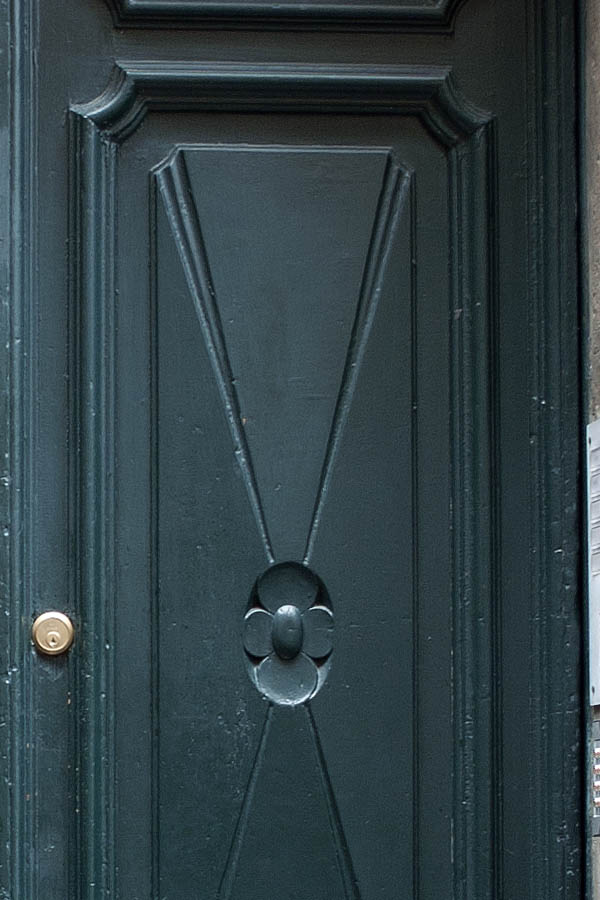 Photo 07914: Panelled, carved, teal double door with pilaster
