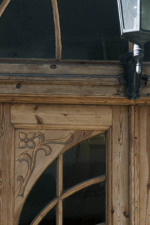 Photo 10141: Formed, panelled, lacquered double door in Art Nouveau style with round door light and fan light