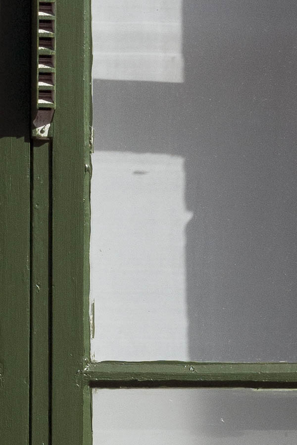 Photo 10246: Green window with two frames and six panes