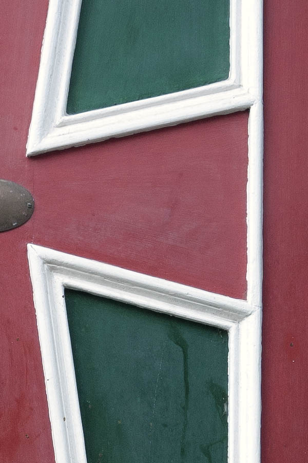 Photo 10801: Formed, panelled, red, green and white door