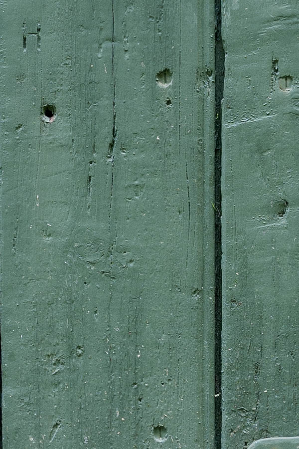 Photo 11147: Worn, formed, green board trapdoor