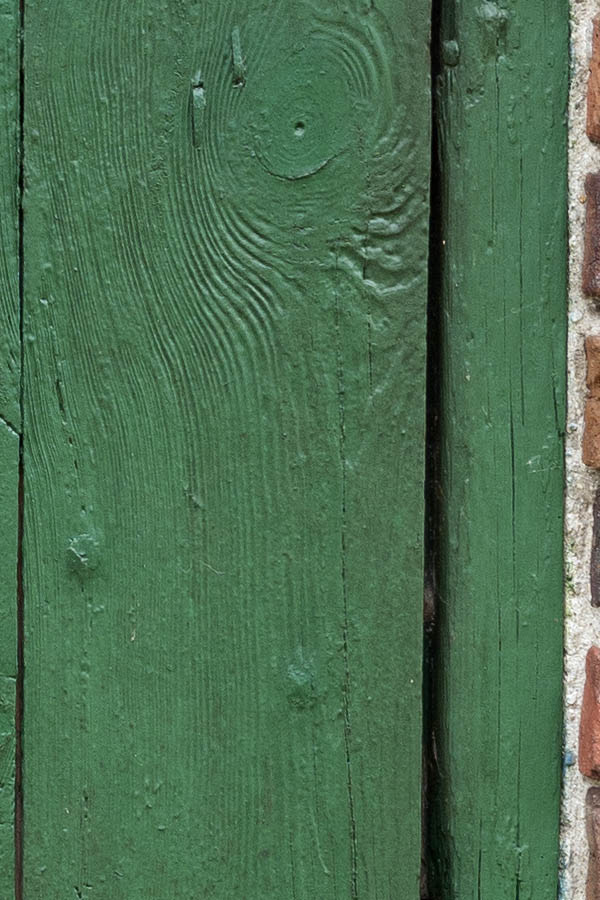 Photo 11183: Green trapdoor made of planks