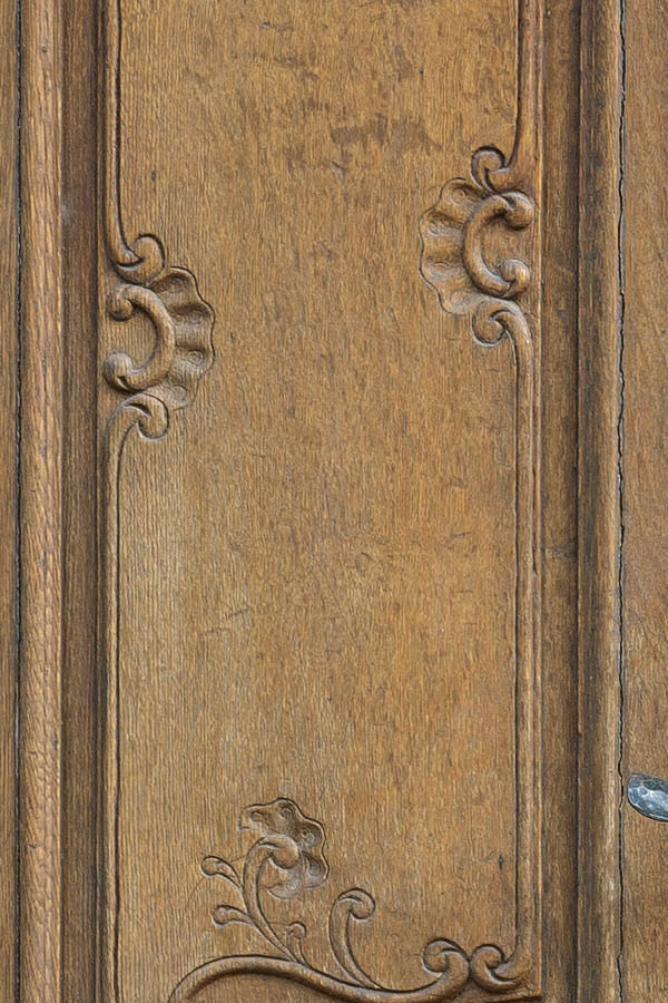 Photo 11880: Carved, panelled, oiled double door