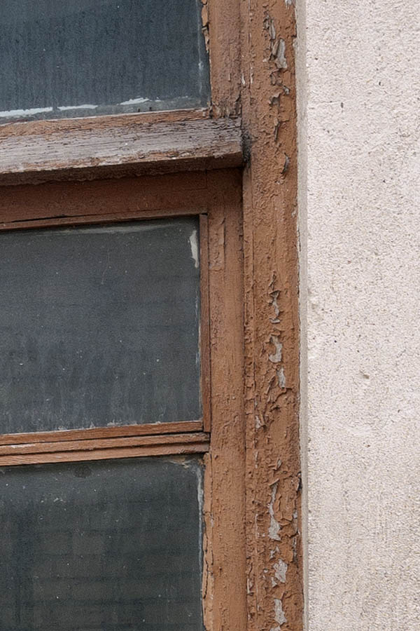 Photo 13311: Decayed, light brown window with three frames and five panes