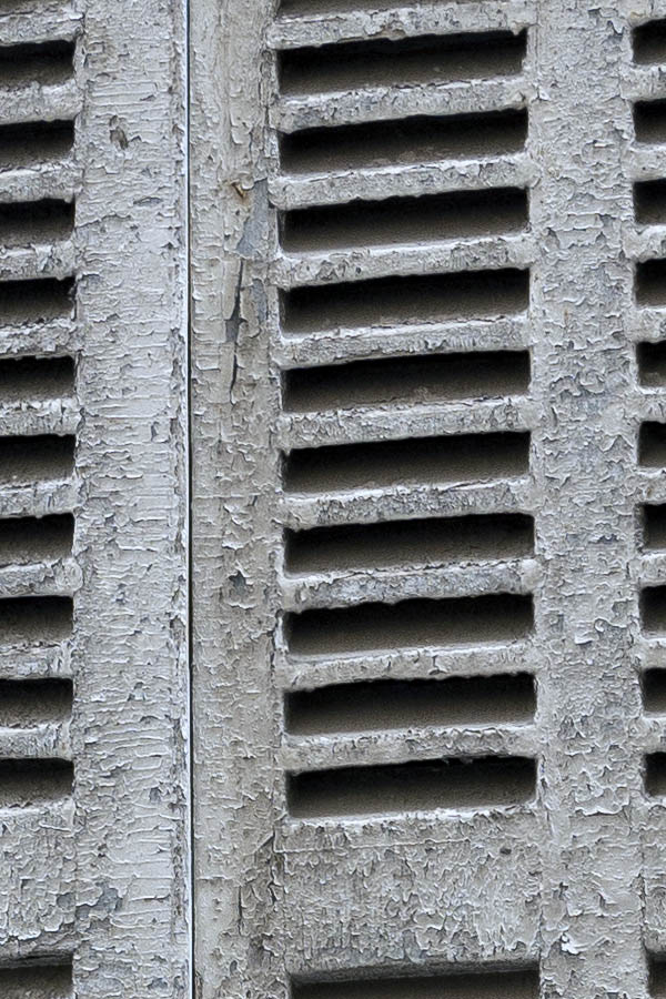 Photo 15378: Decayed, white shutters