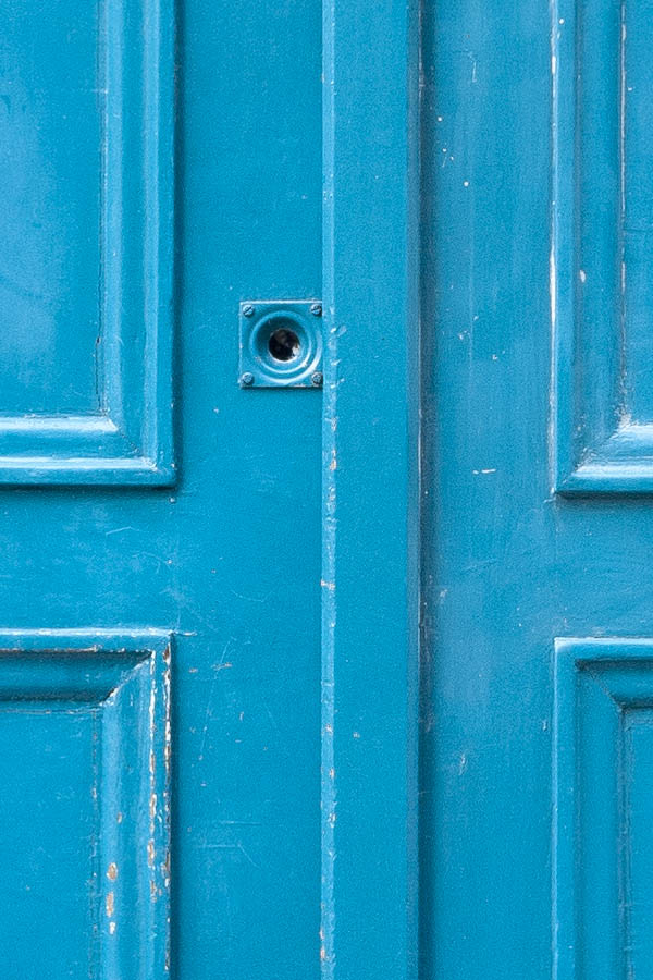 Photo 15527: Panelled, light blue double door with door lights