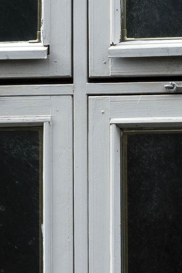Photo 16835: White window with four frames and 16 fake panes