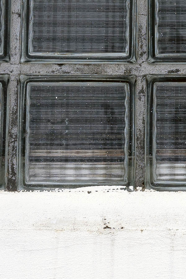 Photo 17026: White window made of 30 glass tiles