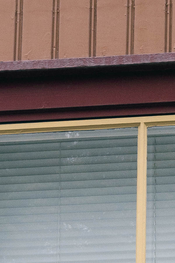 Photo 17200: Yellow window with six panes