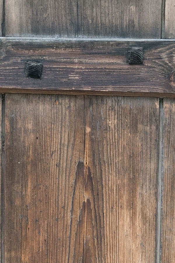 Photo 17235: Oiled door made of boards