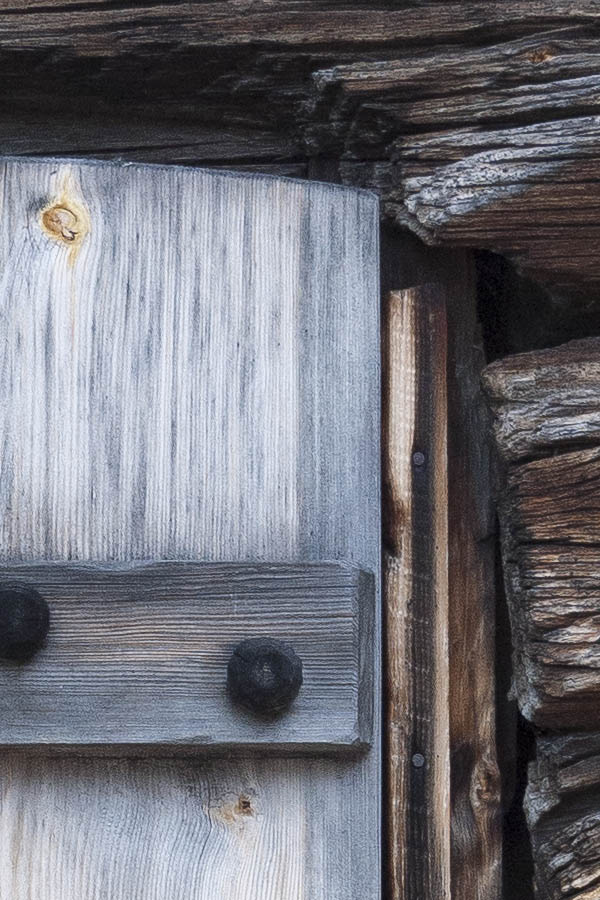 Photo 17260: Low, oiled door made of boards