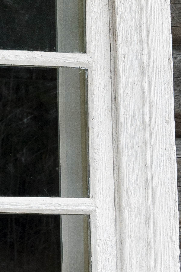 Photo 17311: White window with two frames and eight panes